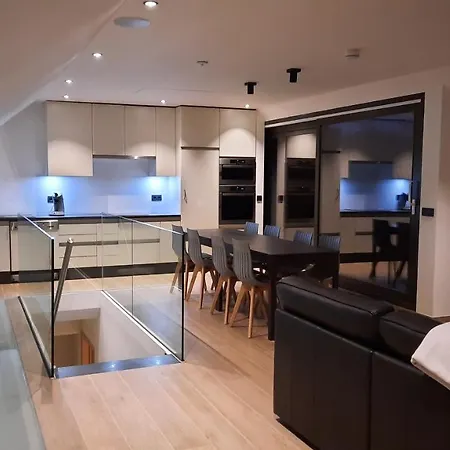 The Kettle House - Stable Holiday home